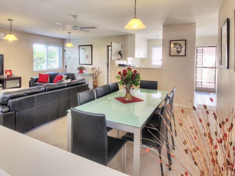 22 Eurydice Street, Robertson QLD 4109