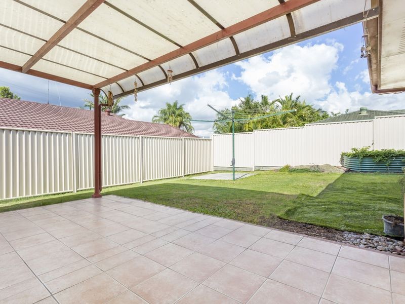 21 Hurlstone Street, Wishart QLD 4122