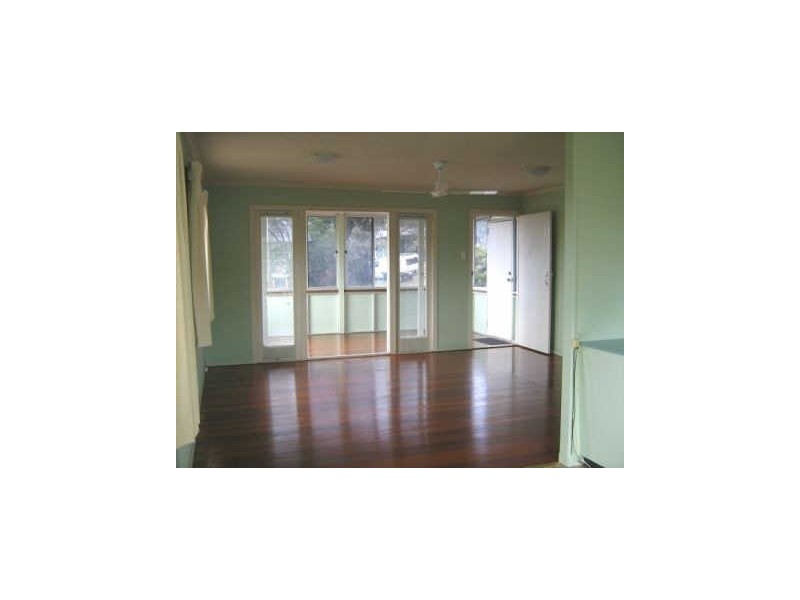 28 Pareena Crescent, Mansfield QLD 4122