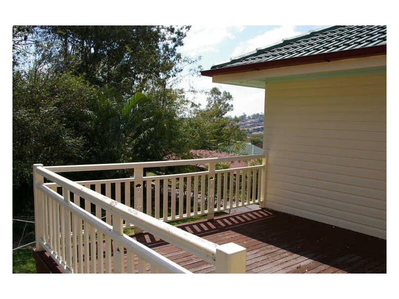 57 Mountain Street, Mount Gravatt QLD 4122
