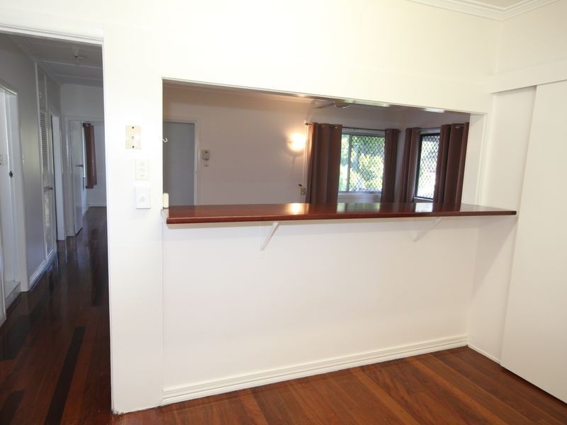 107 Weller Road, Tarragindi QLD 4121