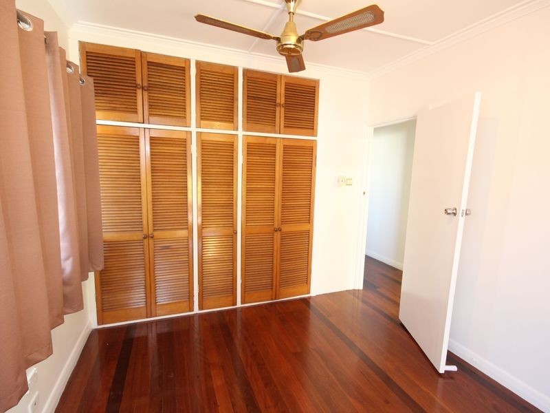 107 Weller Road, Tarragindi QLD 4121