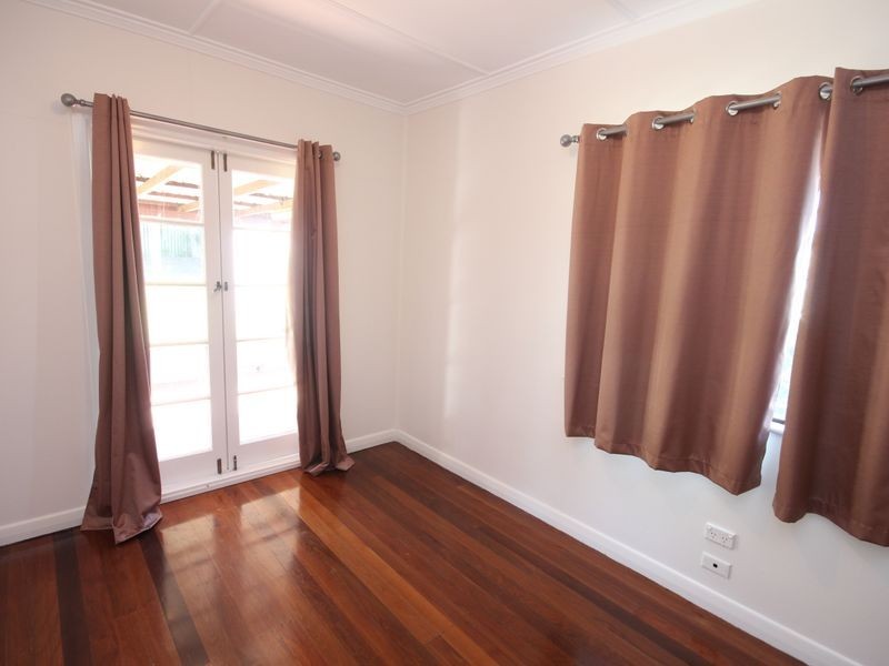 107 Weller Road, Tarragindi QLD 4121