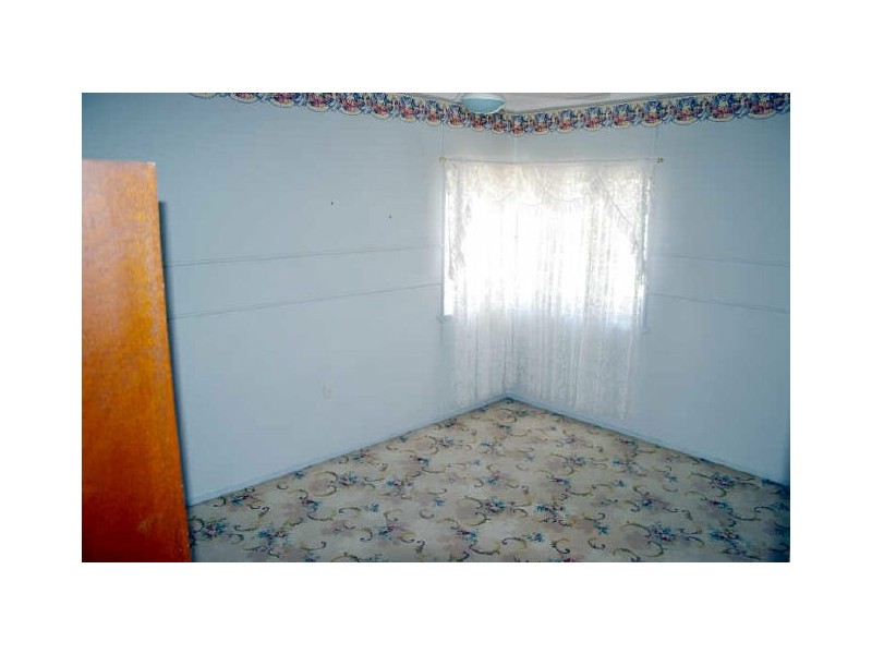 49 Herbert Street, Camp Hill QLD 4152