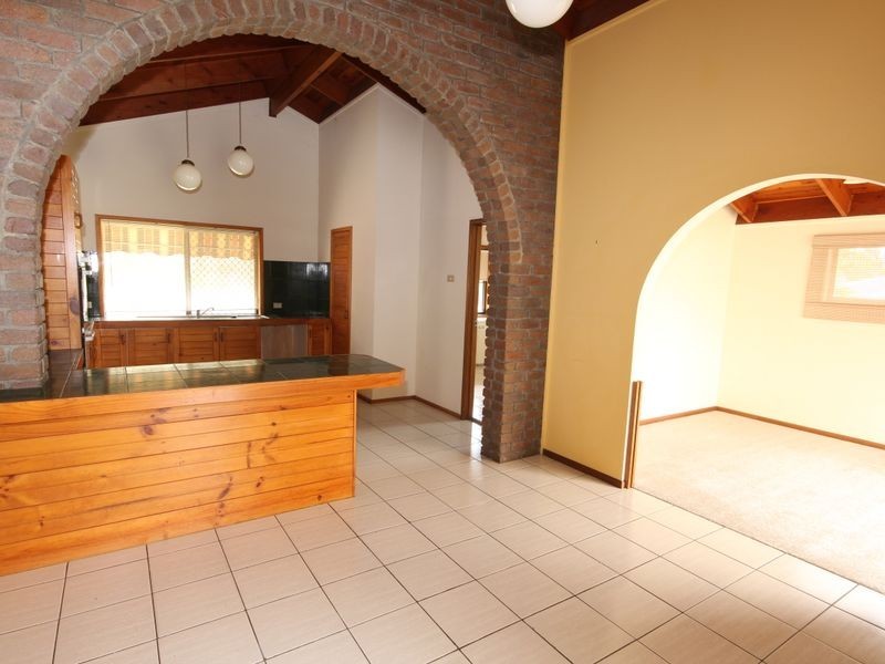 44 Kidwelly Street, Carindale QLD 4152