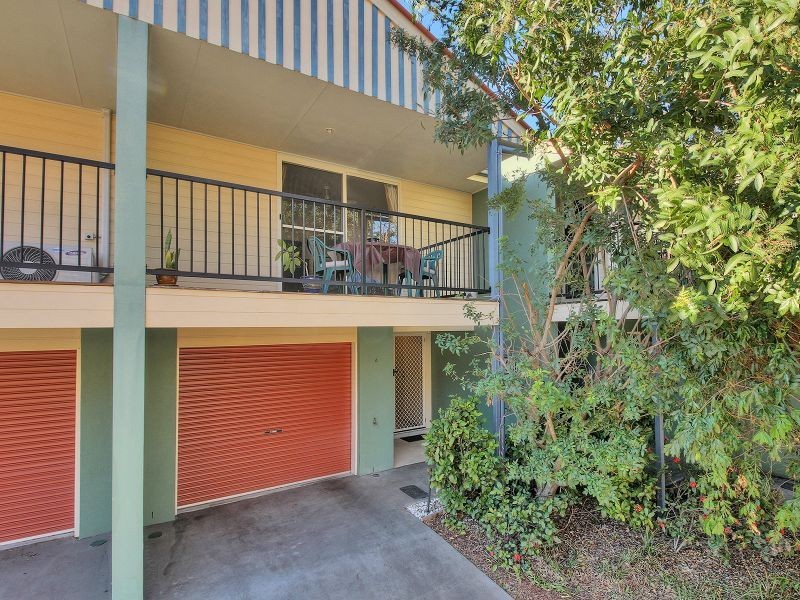 4/215 CREEK RD, Mount Gravatt East QLD 4122
