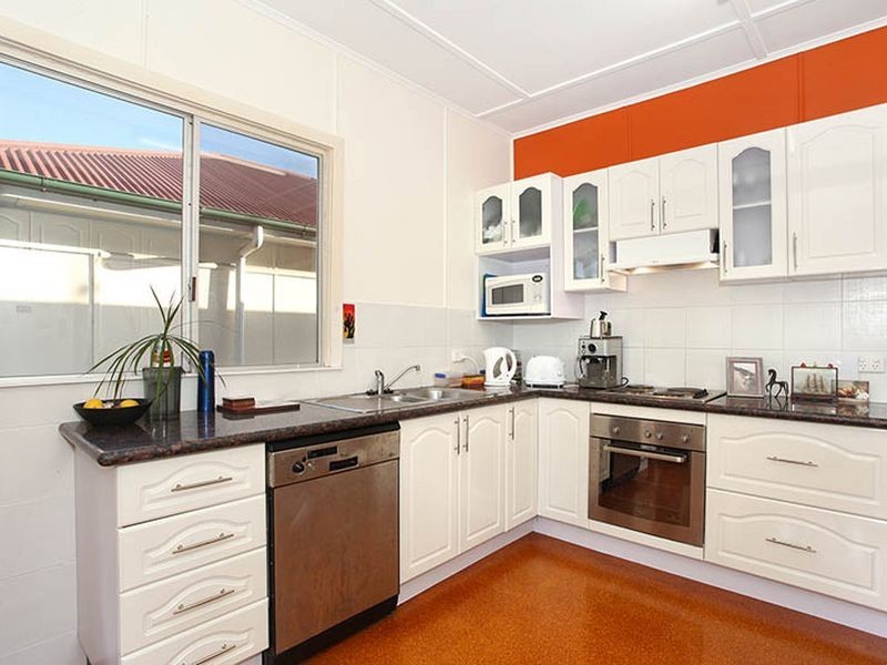 78 Laura Street, Tarragindi QLD 4121