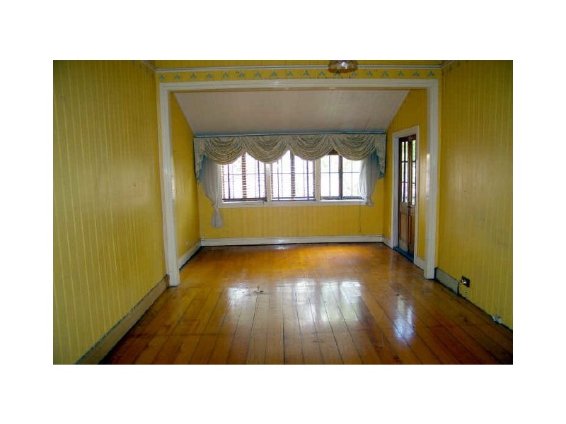 56 Bunya Street, Greenslopes QLD 4120