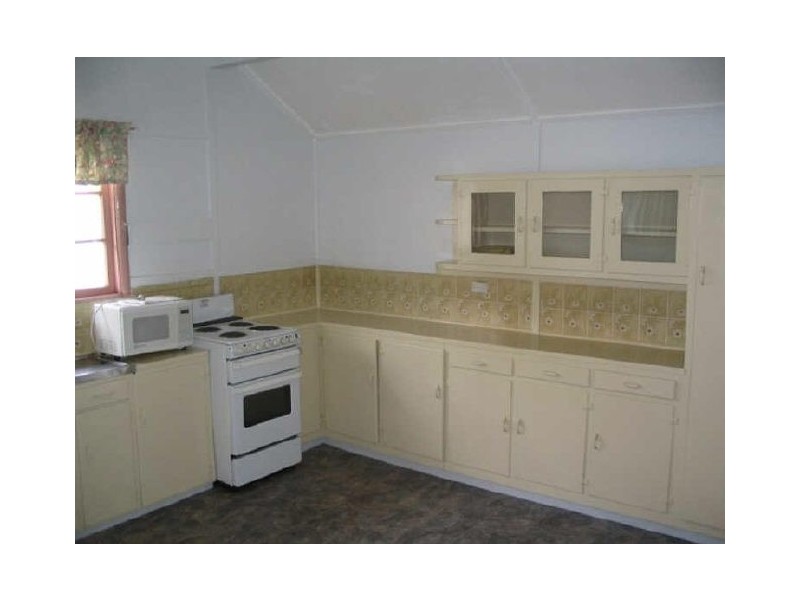 1366 Logan Road, Mount Gravatt QLD 4122