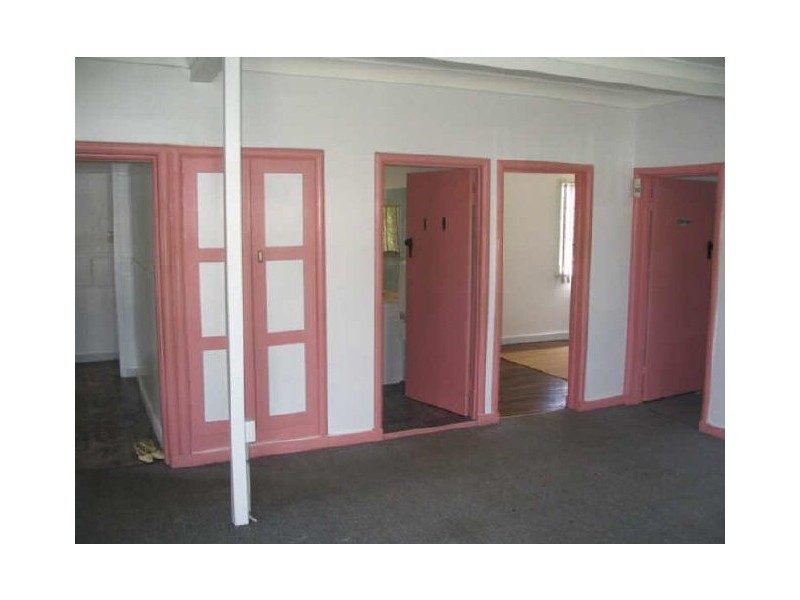 1366 Logan Road, Mount Gravatt QLD 4122