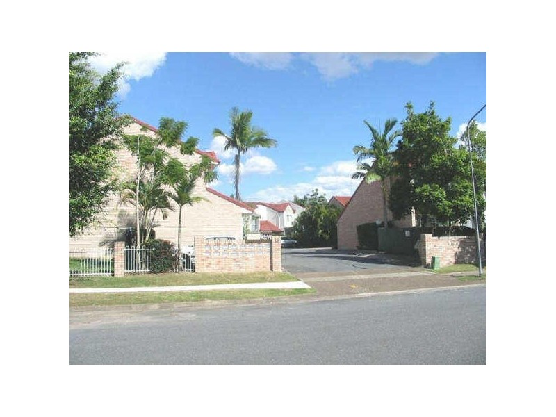 32/19 Fulton Street, Wishart QLD 4122