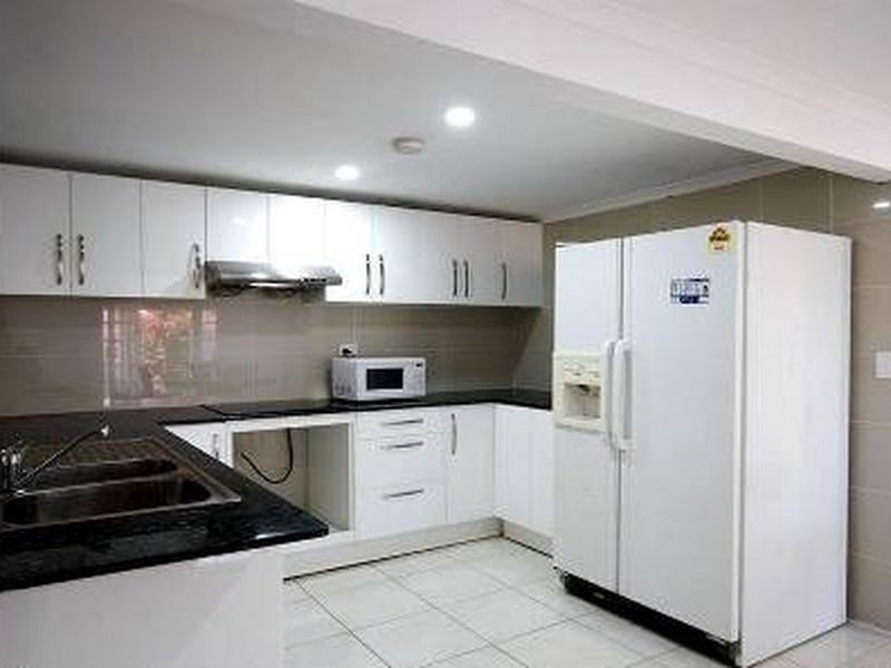 46 Macadamia Street, Macgregor QLD 4109