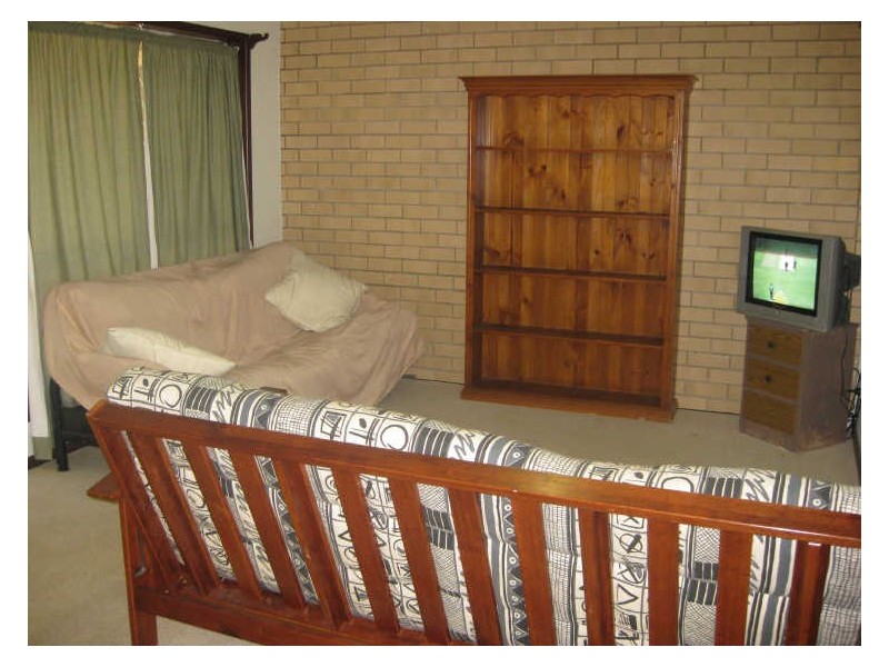 ROOM 5/74 Crewe Street, Mount Gravatt East QLD 4122