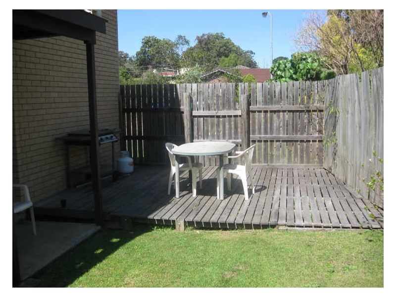 ROOM 5/74 Crewe Street, Mount Gravatt East QLD 4122