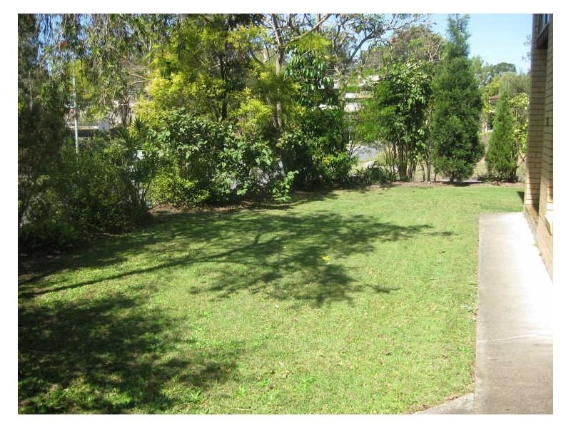 ROOM 5/74 Crewe Street, Mount Gravatt East QLD 4122
