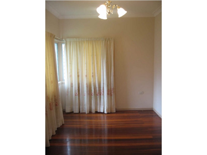 27 Selborne Street, Mount Gravatt East QLD 4122