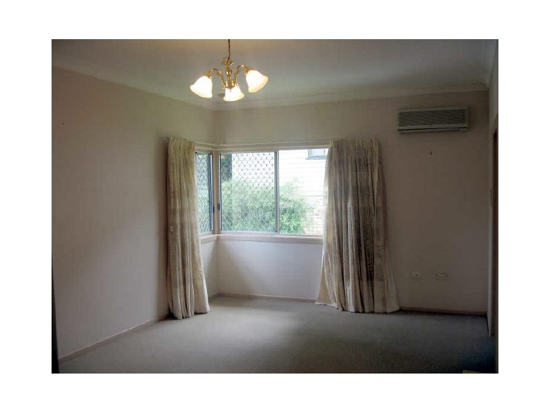 27 Selborne Street, Mount Gravatt East QLD 4122