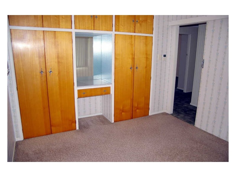 11 Mingera Street, Mansfield QLD 4122