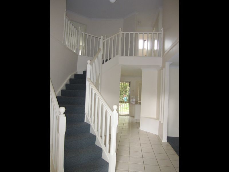 18 Marianna Street, Mansfield QLD 4122