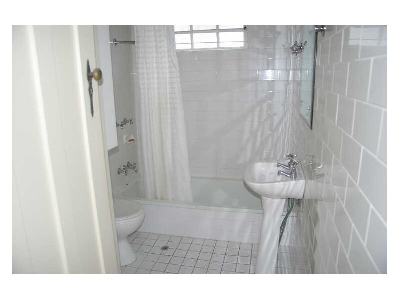 37 Percival Terrace, Holland Park QLD 4121