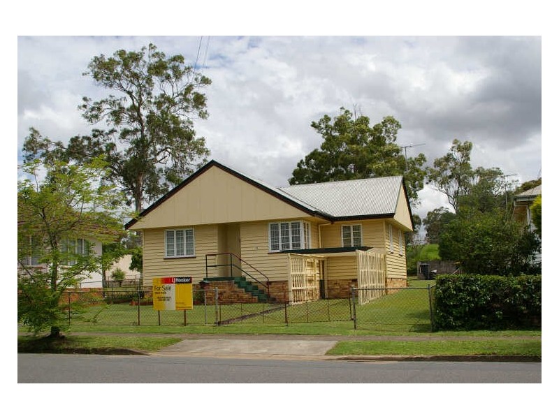 29 Broadwater Road, Mount Gravatt QLD 4122