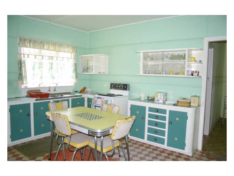 29 Broadwater Road, Mount Gravatt QLD 4122