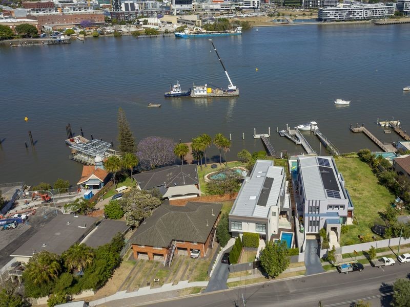 10 QUAY STREET, Bulimba QLD 4171