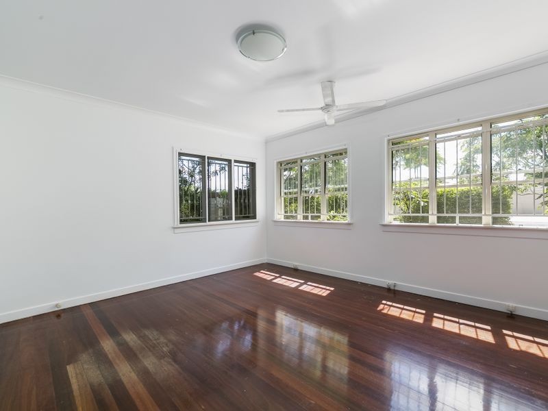 37 WATFORD STREET, Upper Mount Gravatt QLD 4122