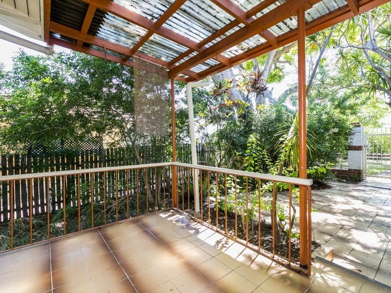 37 WATFORD STREET, Upper Mount Gravatt QLD 4122