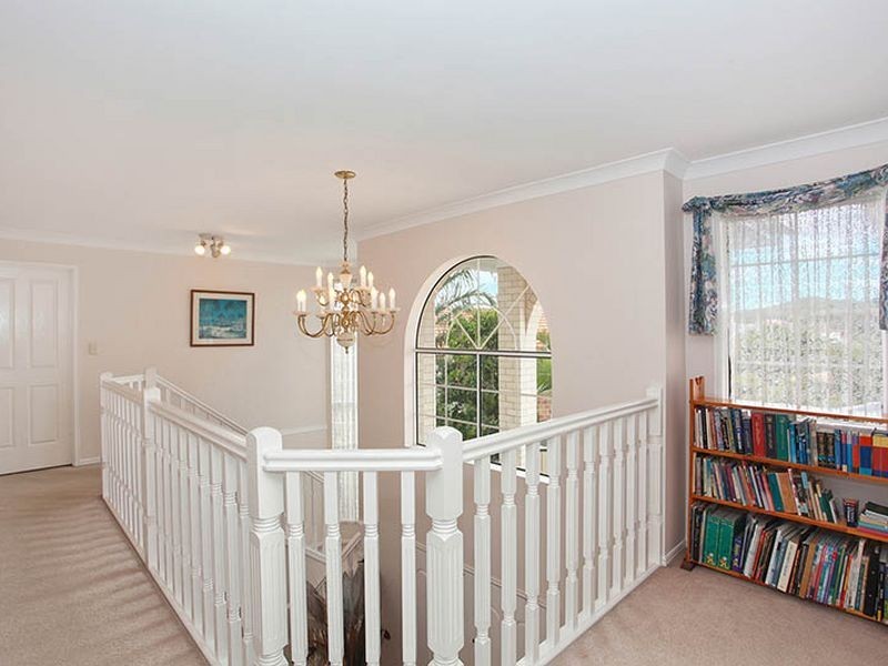 17 BOTTICELLI PLACE, Mackenzie QLD 4156