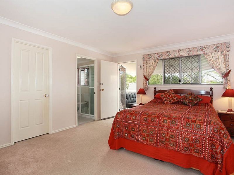 17 BOTTICELLI PLACE, Mackenzie QLD 4156