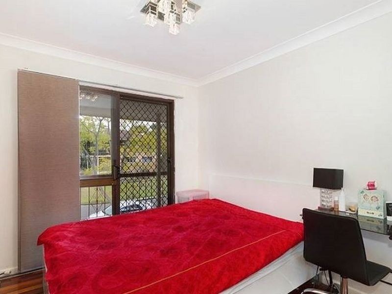 16 Montreal Street, Wishart QLD 4122