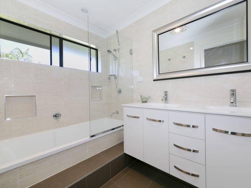 31 FIRTHSHIRE STREET, Mansfield QLD 4122