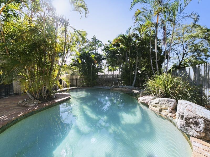 31 FIRTHSHIRE STREET, Mansfield QLD 4122