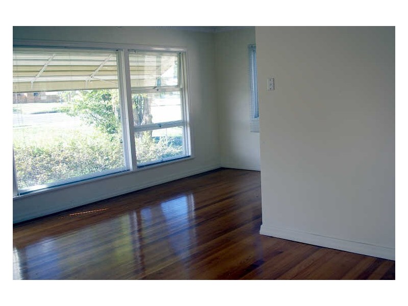 18 Dykes Street, Mount Gravatt East QLD 4122