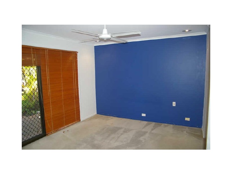 14 Wyncroft Street, Holland Park QLD 4121