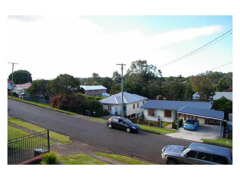 17 Miriam Street, Holland Park West QLD 4121