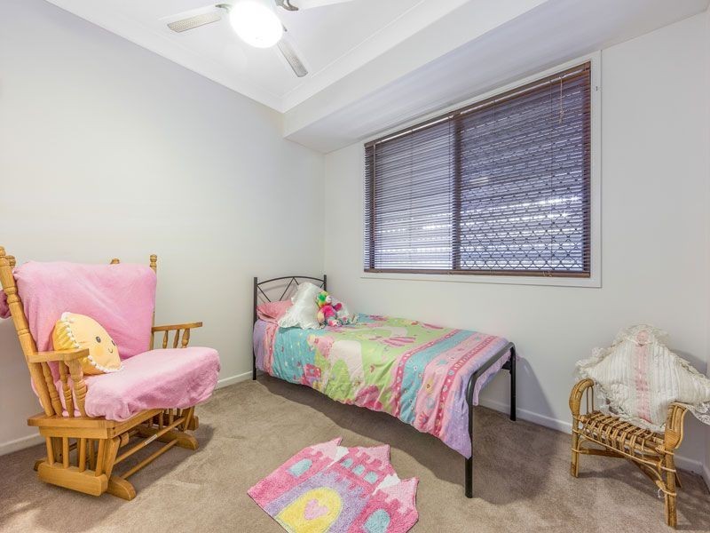 1 KYLOE COURT, Kingston QLD 4114