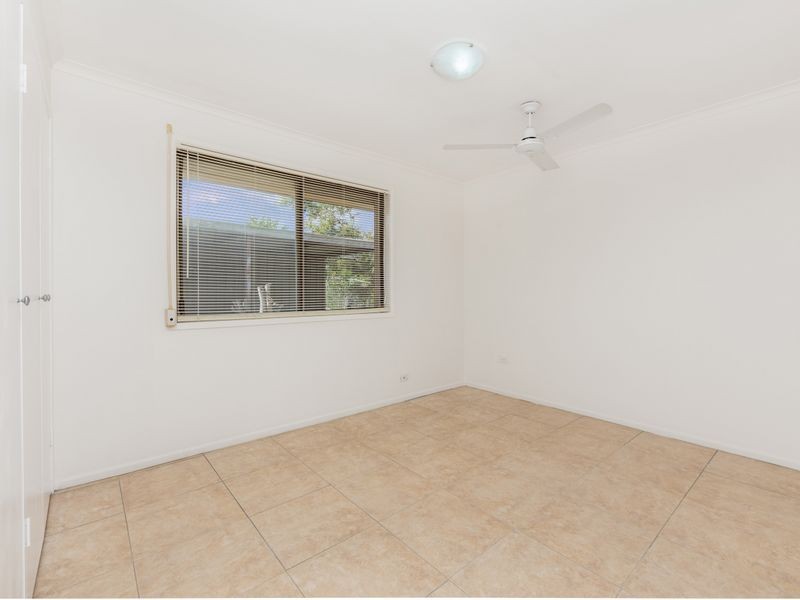 6 POLARIS AVENUE, Kingston QLD 4114