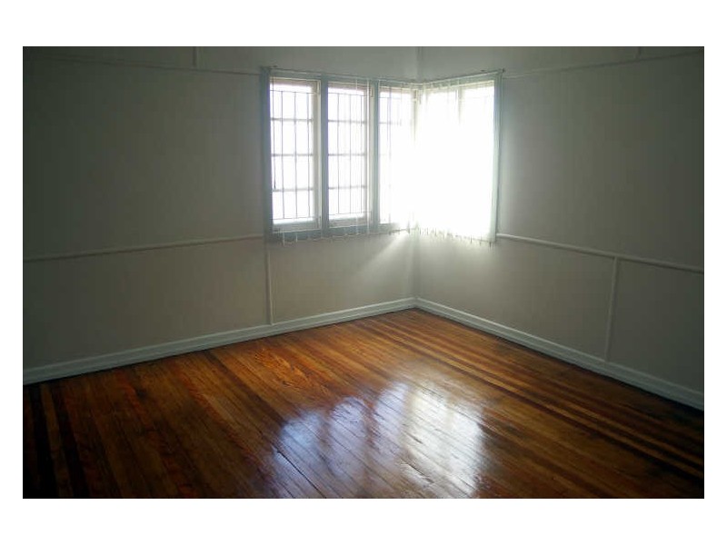 35 Broadwater Road, Mount Gravatt East QLD 4122