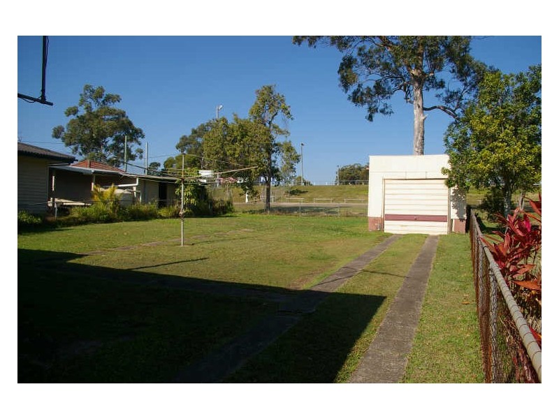 35 Broadwater Road, Mount Gravatt East QLD 4122