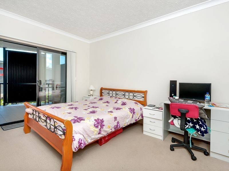 302/20 Sanders Street, Upper Mount Gravatt QLD 4122