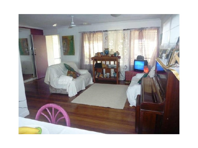 8 Badminton Street, Mount Gravatt East QLD 4122