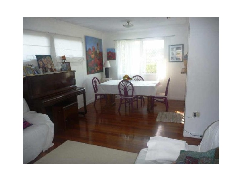 8 Badminton Street, Mount Gravatt East QLD 4122