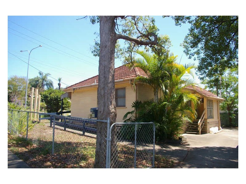 1816 Logan Road, Upper Mount Gravatt QLD 4122