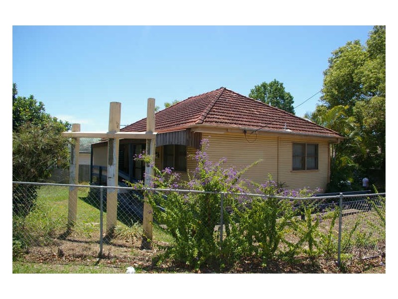 1816 Logan Road, Upper Mount Gravatt QLD 4122