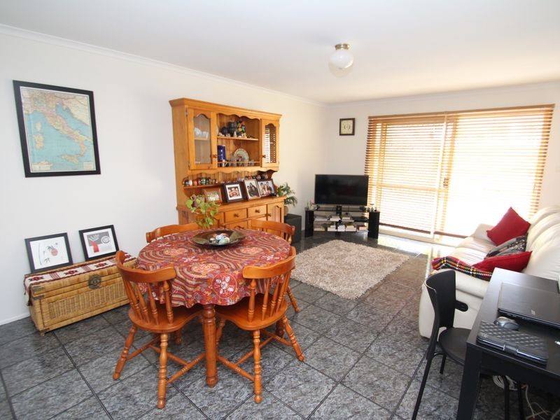 10/10 ROWE CLOSE, Wishart QLD 4122