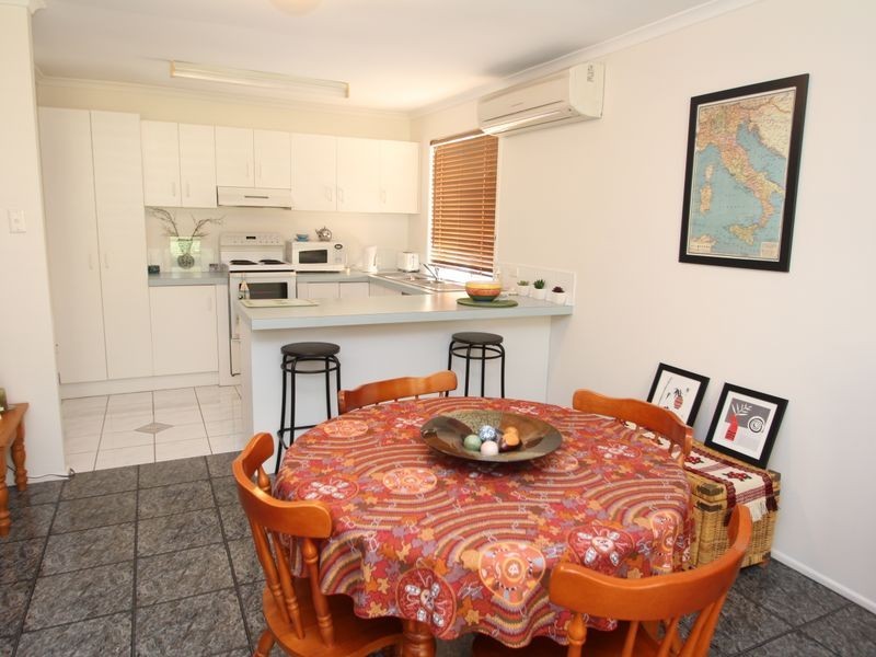 10/10 ROWE CLOSE, Wishart QLD 4122