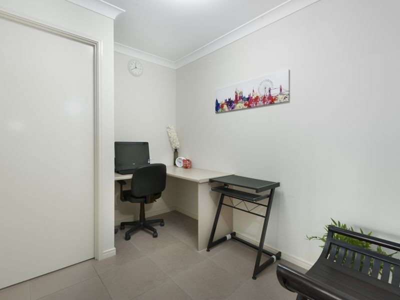 24 Higgs Circuit, Wynnum West QLD 4178