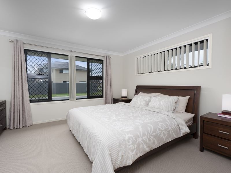 24 Higgs Circuit, Wynnum West QLD 4178
